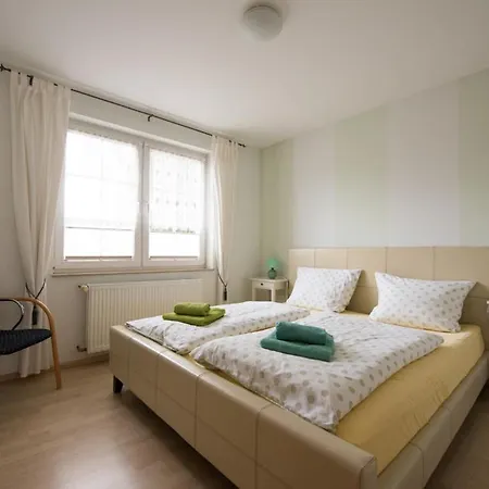 Feriendomizil Hoenow Сasa de vacaciones Hoppegarten