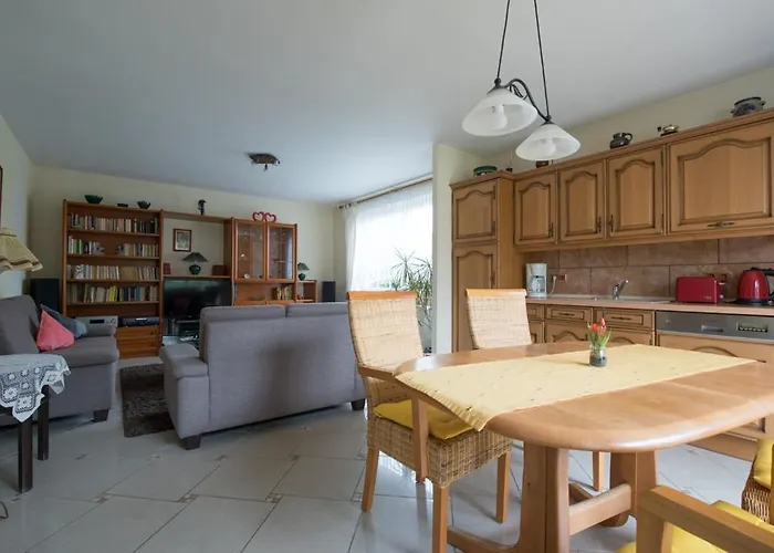 Feriendomizil Hoenow * Hoppegarten